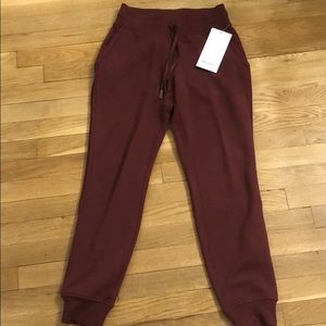 Lululemon joggers